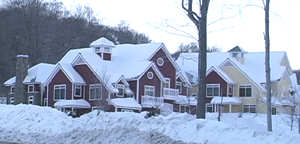 slope side million dollar homes at Mount Stratton